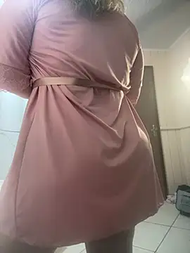 pAuLa - online show from February 18, 2025, 7:09 pm