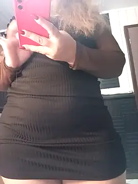 pAuLa - online show from October 9, 2025, 1:17 am