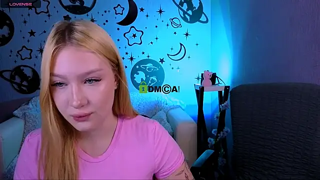 playful sophie online show from June 13, 2026, 8:07 pm