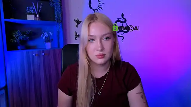 playful sophie online show from July 22, 2026, 7:16 pm