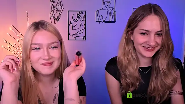 playful sophie online show from July 5, 2026, 7:10 pm