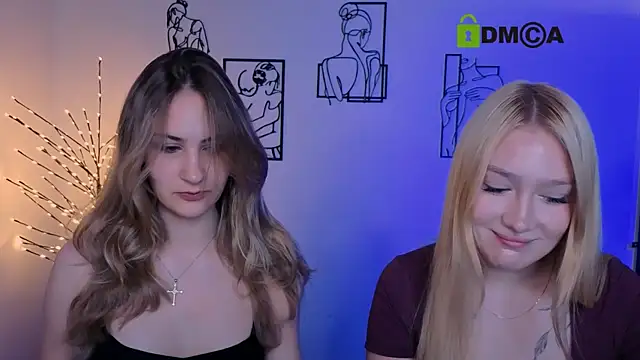 playful sophie online show from July 26, 2026, 7:21 pm