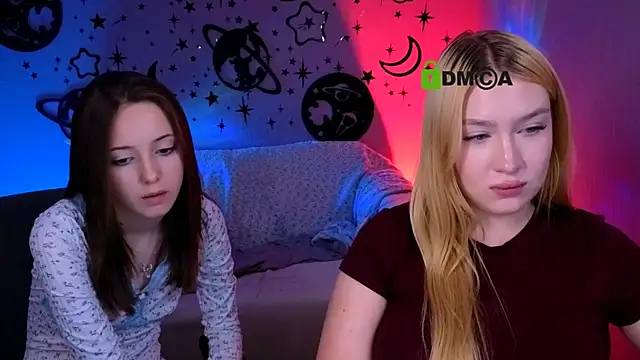 playful sophie online show from July 2, 2026, 3:23 am