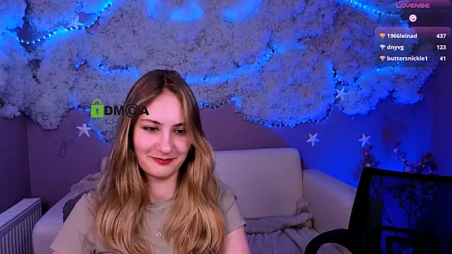 playful sophie online show from June 11, 2026, 12:32 am