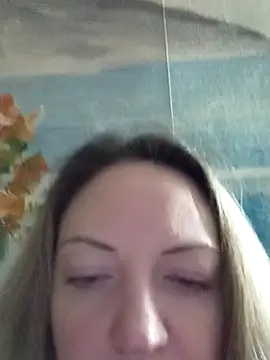 KattyLuuu online show from November 27, 2025, 9:04 pm