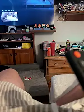 Snapshot of biggnipz chatting on January 12, 2026, 1:34 am biggnipz online show from January 12, 2026, 1:34 am