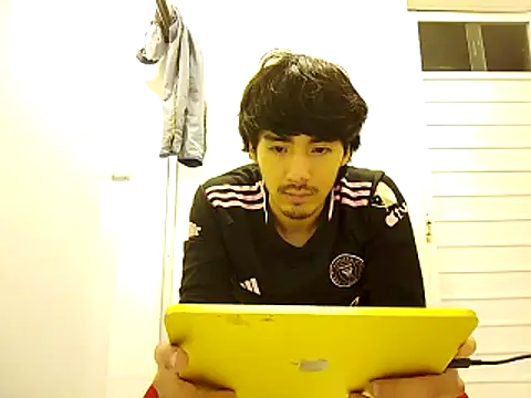 Snapshot of GIOOOO568 chatting on March 15, 2026, 7:37 am GIOOOO568 online show from March 15, 2026, 7:37 am