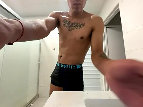 GIOOOO568 online show from November 16, 2025, 3:11 am