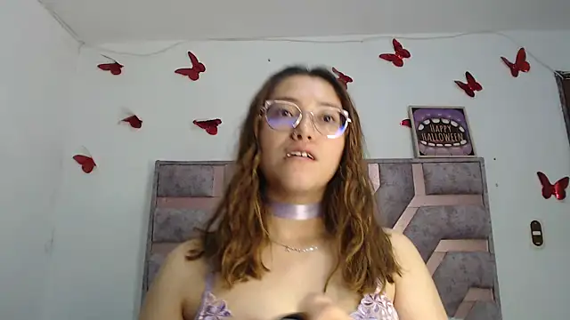 Anny Fox- online show from October 24, 2025, 3:49 am