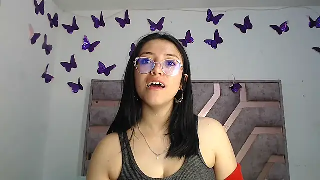 Snapshot of Anny_Fox- chatting on June 2, 2026, 3:06 am Anny Fox- online show from June 2, 2026, 3:06 am