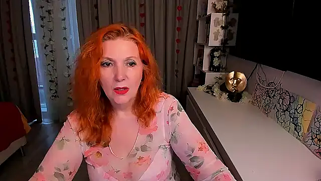 Fire-Fox-One online show from September 13, 2025, 2:50 pm