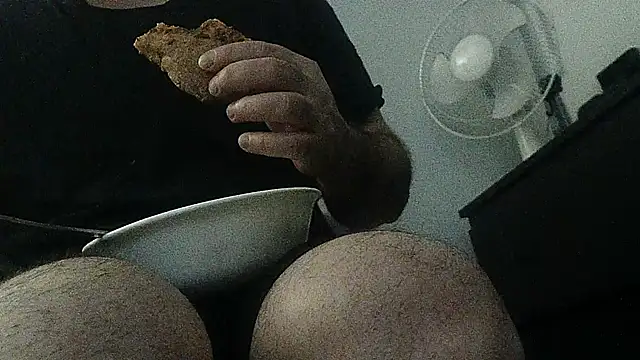 teek1234 1 online show from February 26, 2026, 4:34 am