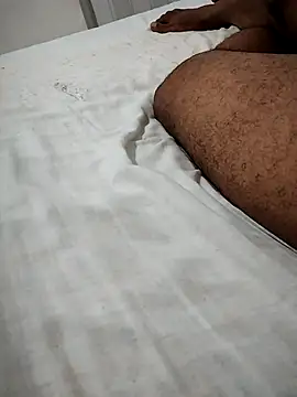 lucasquirao1234 online show from November 4, 2025, 2:32 pm