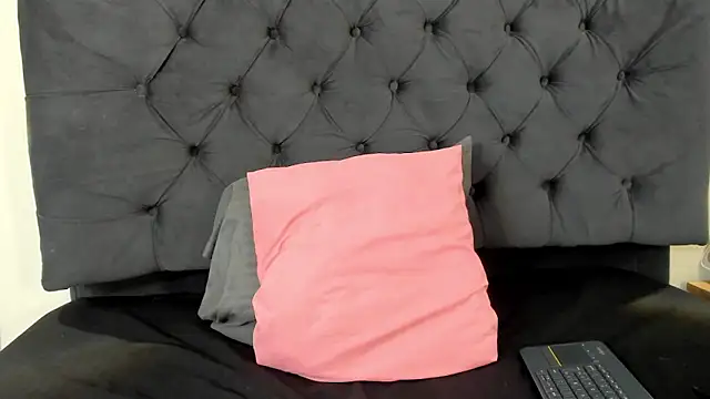 BrithanySummer online show from October 4, 2025, 8:43 pm