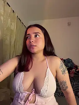 Snapshot of Ema_kraus chatting on March 27, 2026, 1:14 am Ema kraus online show from March 27, 2026, 1:14 am