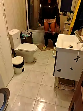 naughty69curls online show from December 20, 2025, 7:06 pm