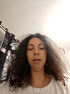 naughty69curls online show from November 3, 2025, 7:39 pm