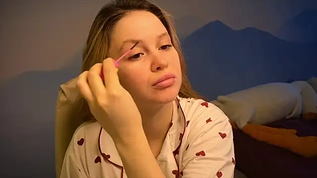 IlonaMurf online show from September 20, 2025, 6:07 am