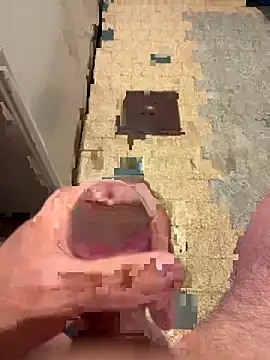 Snapshot of mikiss789 chatting on March 4, 2026, 5:53 pm mikiss789 online show from March 4, 2026, 5:53 pm