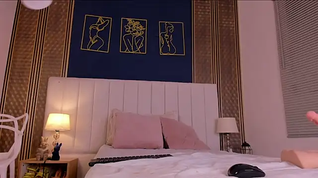  dakota a online show from March 12, 2025, 1:03 am