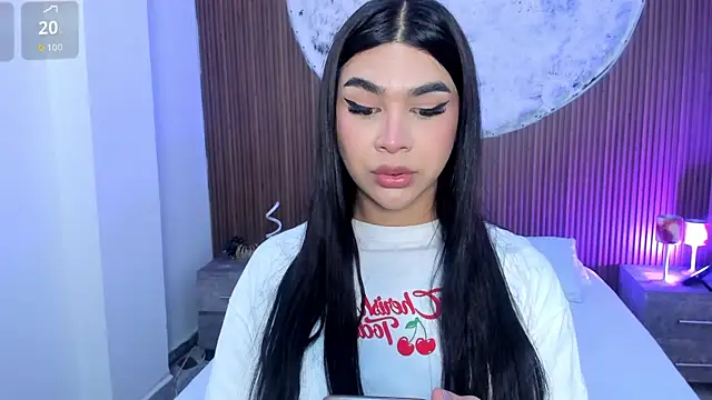 Snapshot of RoseCassie chatting on May 12, 2026, 2:01 pm RoseCassie online show from May 12, 2026, 2:01 pm