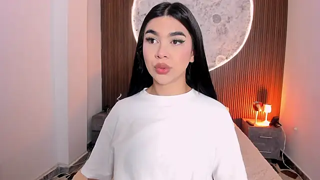 RoseCassie online show from April 28, 2026, 1:04 pm