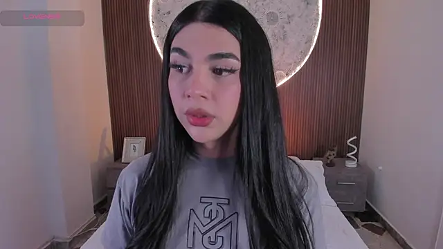 RoseCassie online show from January 18, 2026, 2:42 pm