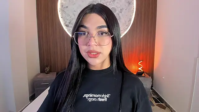 RoseCassie online show from February 22, 2026, 1:35 pm