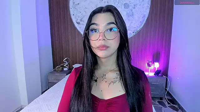 Snapshot of RoseCassie chatting on May 20, 2026, 12:57 pm RoseCassie online show from May 20, 2026, 12:57 pm