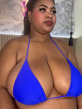 AinaraJimenez online show from May 5, 2026, 7:17 pm