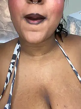 AinaraJimenez online show from June 11, 2026, 2:53 am