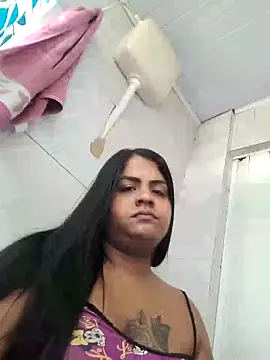 ppatriciarabello online show from November 18, 2025, 10:51 am