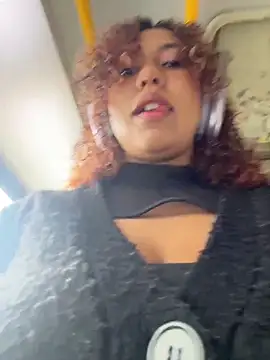 lauraltt online show from November 15, 2025, 6:34 pm