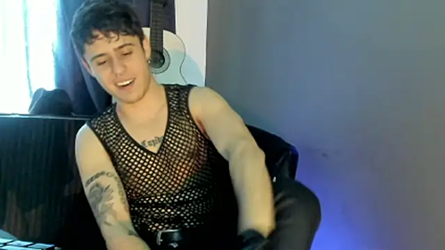 Antonello Vannucci online show from December 1, 2025, 3:35 pm