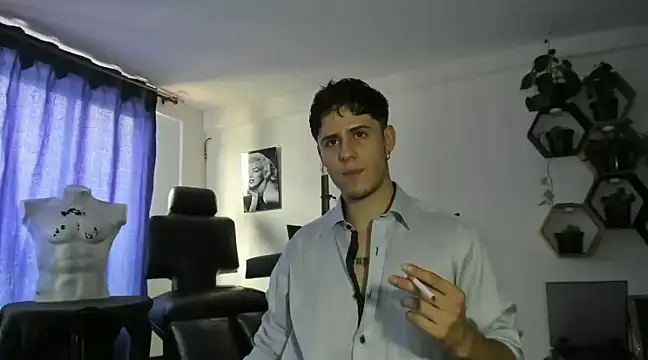 Antonello Vannucci online show from March 14, 2025, 7:12 pm