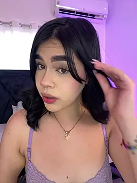 Lily Woodz online show from July 11, 2026, 7:03 pm