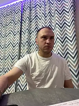 Snapshot of _x_x_x_x_x_x chatting on January 5, 2025, 12:31 am x x x x x x online show from January 5, 2025, 12:31 am