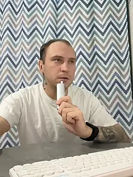 Snapshot of _x_x_x_x_x_x chatting on December 22, 2024, 10:58 pm x x x x x x online show from December 22, 2024, 10:58 pm