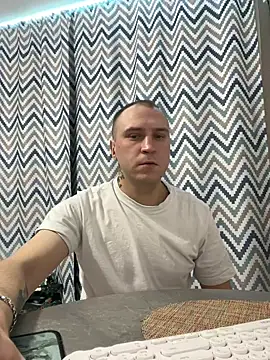 Snapshot of _x_x_x_x_x_x chatting on December 30, 2024, 9:19 pm x x x x x x online show from December 30, 2024, 9:19 pm