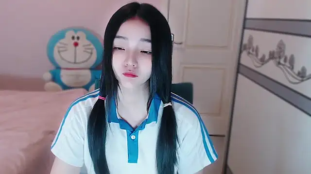 xiao-xiao-D online show from October 11, 2025, 2:34 am