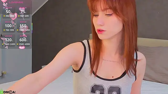 Mollly Rouge online show from September 28, 2025, 12:06 am