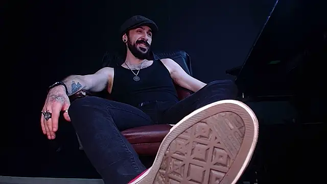 AxelColton online show from November 28, 2025, 6:02 am