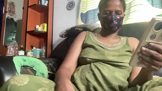 Tamil Sanjana  online show from June 4, 2026, 9:36 am