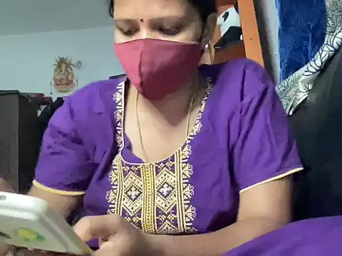 Tamil Sanjana  online show from April 20, 2026, 5:25 pm