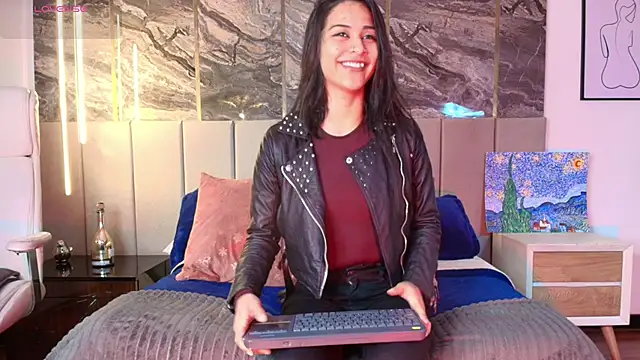 Snapshot of Sienna_Blake_ chatting on March 10, 2026, 7:18 pm Sienna Blake online show from March 10, 2026, 7:18 pm