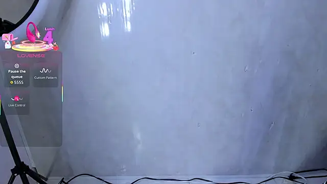 Samantha Good online show from September 14, 2025, 12:16 pm