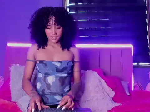 CintiaWalker online show from November 23, 2025, 12:59 pm