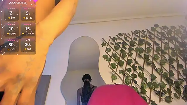 valeria montess online show from March 1, 2026, 6:52 pm