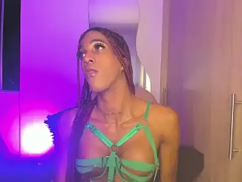 valeria montess online show from March 18, 2025, 3:23 am