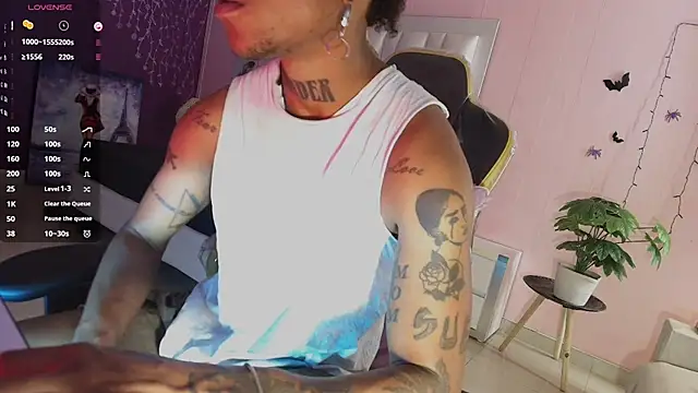 JhonyMiller  online show from October 23, 2025, 4:49 pm